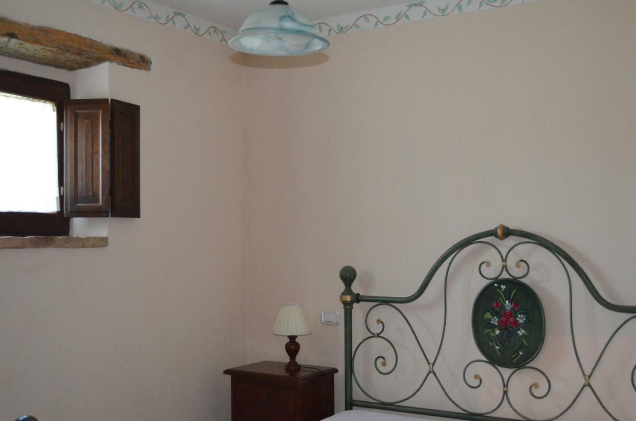セッジャーノ La Casina Degli Oliviゲストハウス エクステリア 写真